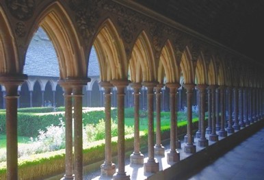 Mont Sain Michel Kreuzgang