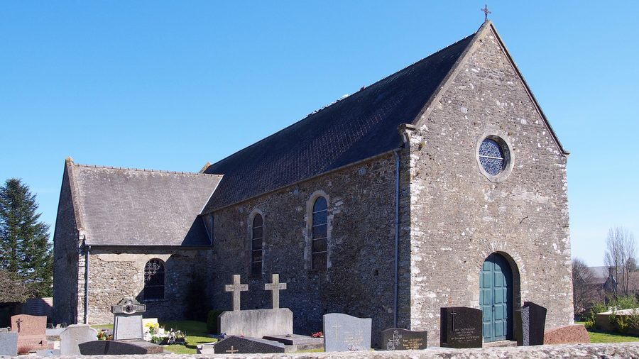 Église Saint-Pierre von La Luzerne in der Normandie