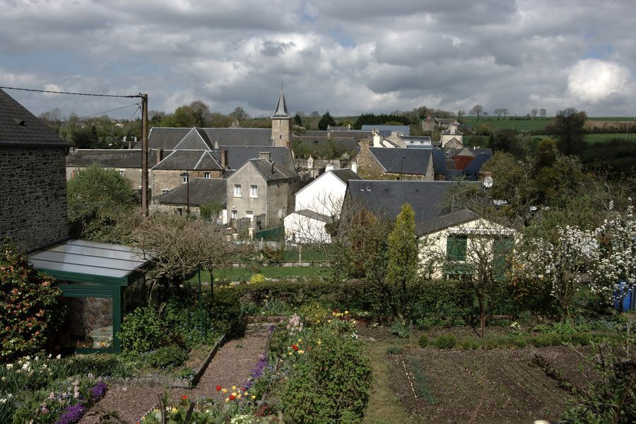 Vue du village de Hamars dans le Calvados