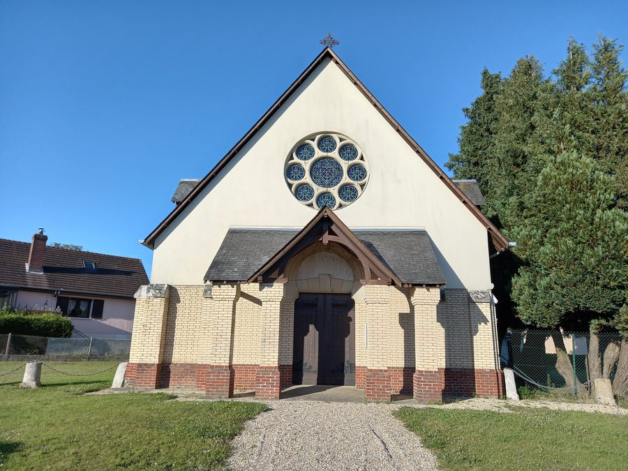 Kirche Sainte-Jeanne-d’Arc in Eslettes im Département Seine-Maritime