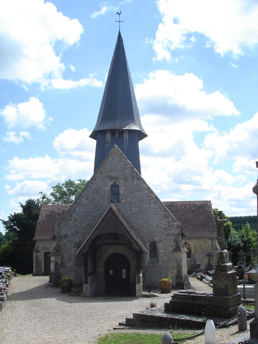 Kirche im Dorf Le Pré-d'Auge im Département Calvados