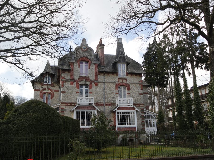 Historische Villa Le Nid-Bel im Belle-Époque-Viertel von Bagnoles-de-l'Orne