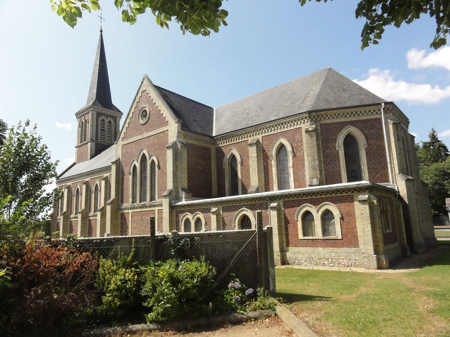 Église de Saint-Clair-sur-les-Monts en Seine-Maritime