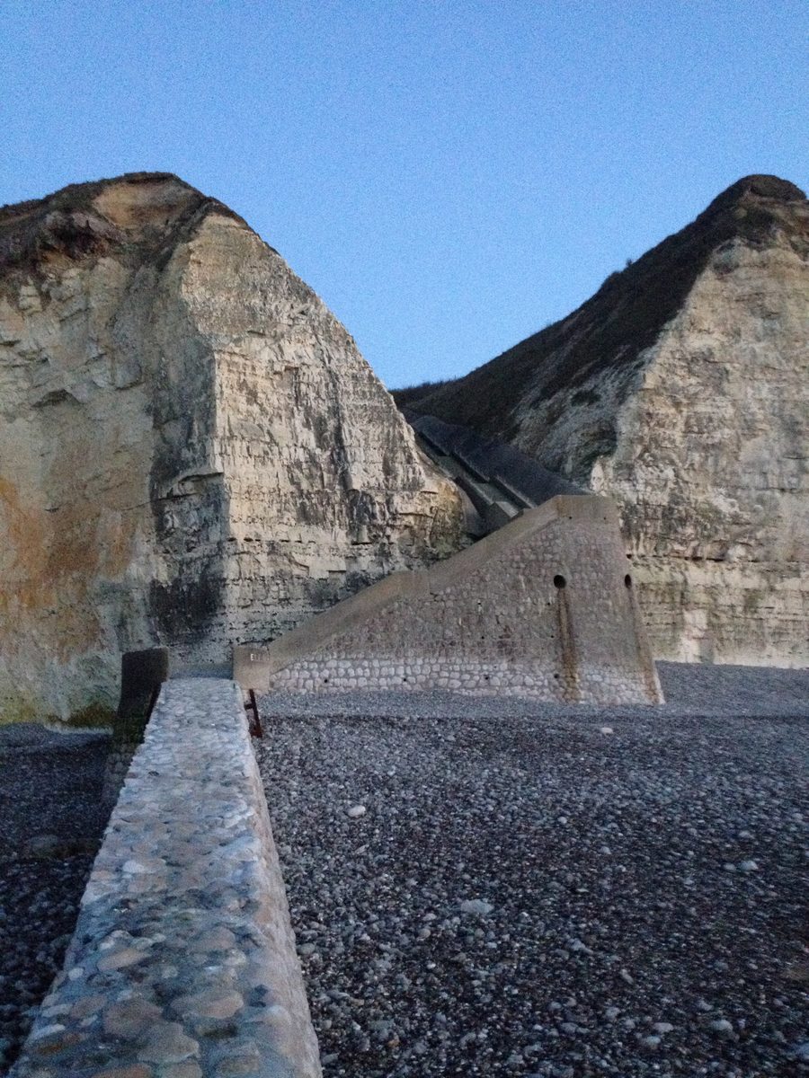 Treppe vom Strand hinauf nach Sotteville-sur-Mer