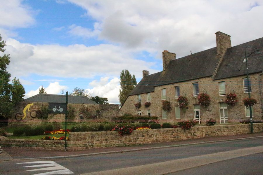 Mairie déléguée de Saint-Martin-de-Landelles dans la Manche