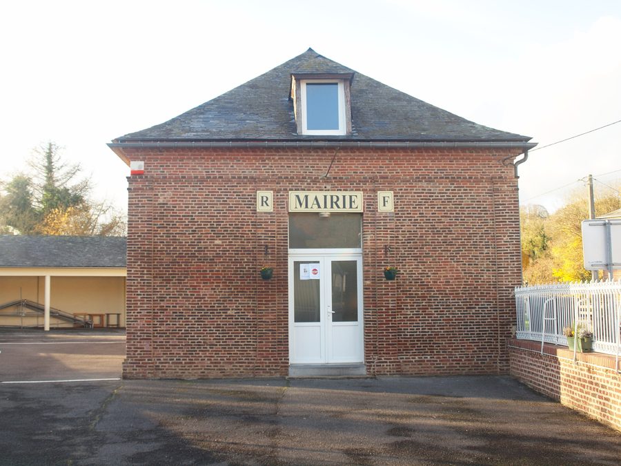 Mairie d'Haudricourt en Seine-Maritime, France