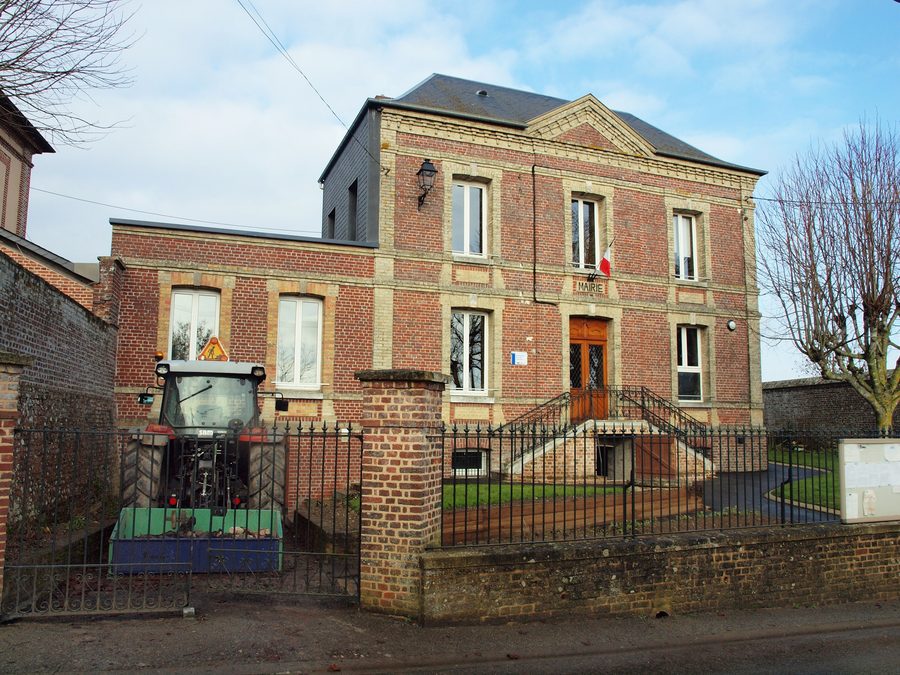 Rathaus von Sainte-Geneviève-en-Bray in der Normandie