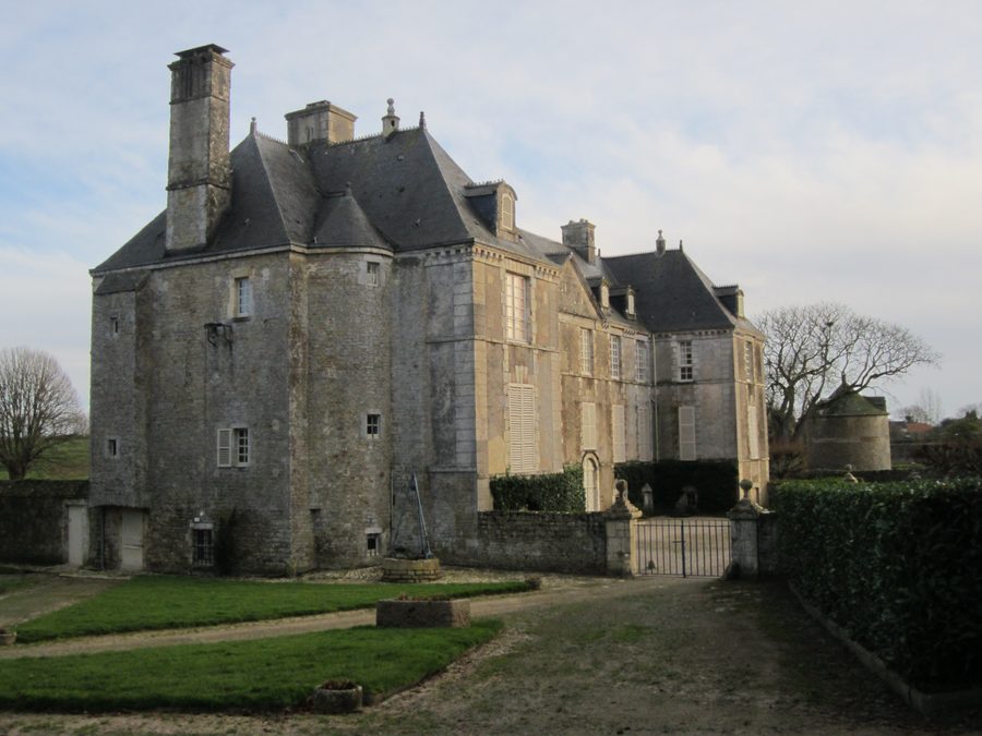 Château de Courcy in Fontenay-sur-Mer, Manche