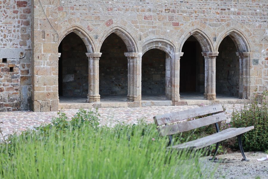 Abbaye de Lonlay-L'Abbaye, Orne