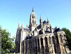 Kirchen Kathedralen und Sakralbauten der Normandie